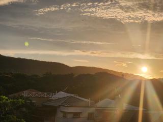Penthouse Apartment with Bay and Mountain Views, Rooftop BBQ, AC, Fast WiFi, Near Saladilla Beach, Barahona - Santa Cruz de Barahona - 1