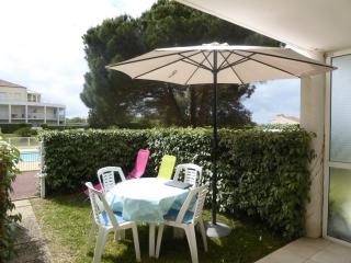 Appartement Cosy avec Piscine, près du Lac de Tanchet et Plages, Les Sables-d'Olonne - FR-1-325-129 - 6