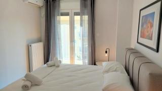 Modern apartment in Acropolis museum - 5