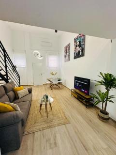 Modern Duplex with AC, 4 pax - 2