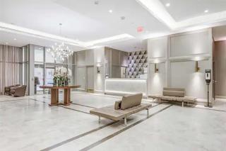 Yorkville Plaza Express Stay - 2