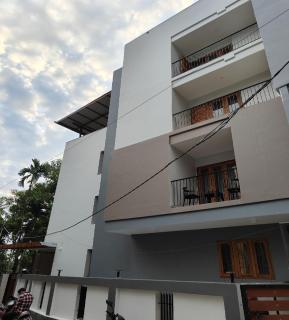 Sakthi Holiday's Inn - 2