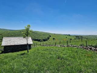 Buron de Léon, en plein cœur de l Aubrac - Laguiole - 1