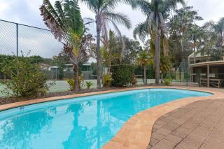 Carindale, 2 19-23 Dowling Street - First floor unit with air con, complex pool and tennis court - Nelson Bay - 9