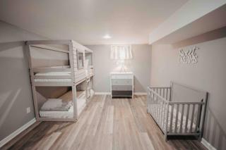 Hot Tub, Pool table, Sleeps 10 - Lexington - 6