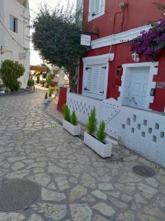 Anatoli Studios in front of the beach - Mesongi - 6