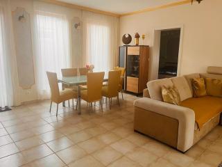 Aqua Azur Apartman - Hajdúszoboszló - 4
