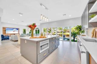 Villa on Intracoastal Beach in proximity Waterfront Views Access Fogg Key VlLLAS - Fort Lauderdale - 2