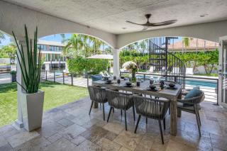Waterfront Villa Beach Proximity Venice of America Coastal Extravagance Palm Key VlLLAS - Fort Lauderdale - 1