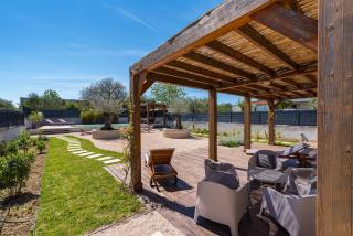 4 Bedroom Private Villa with Large Pool, Quiet Area - Bibinje - 2
