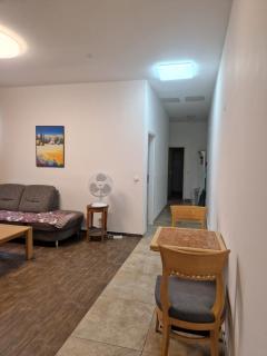 Hanin apartment 2 - 4