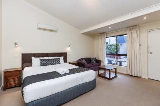 Amaroo Motel Tumuts Best Accommodation - Tumut - 5