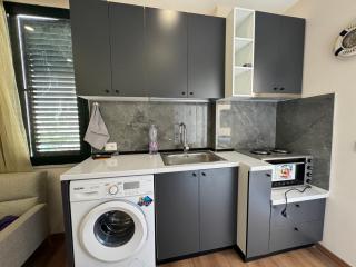 Tirent Apartment - Cozy Bedrooms Stay by Golem Beach - 8