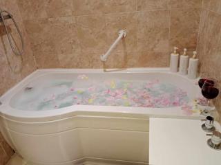 Monmouth House Aylesbury Premier Quality Accommodation For Larger Families Contractors And Professionals Sleeps Up to 6 Guests - Buckinghamshire - 6