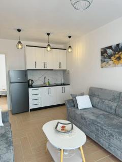 Klaudia Holiday Apartment - Sarandë - 0