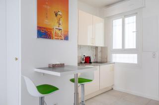 Beau Studio Le Grand Palais 100m des plages - Juan-les-Pins - 4