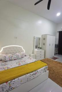 SEMI-D Marfis Homestay - Ajil - 6