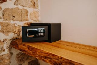 Ambrosia-Timeless Hosting - 7