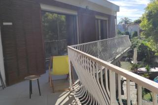 Appartement spacieux proche mer 3 chambres idéal famille ou 2 couples terrasse sud proche plage - Le Pradet - 1