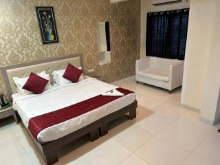 Hotel SS1 - Indore - 1