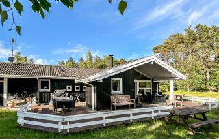 Nice Home In Højby With Wifi - 5