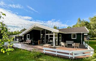 Nice Home In Højby With Wifi - 2