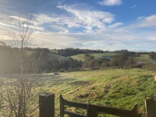 A charming unique lodge, with log burner and incredible views - 5