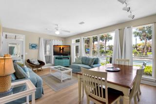 Destiny Beach Villas #11B- Beach Oasis - Destin - 0