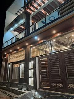 Awadh Royals Homestay Ayodhya - Ayodhya - 0