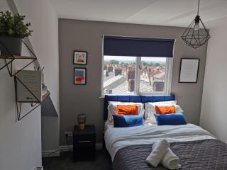 Modern Maisonette ideal for larger groups, contractors and professionals - Liverpool - 8