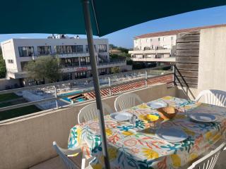Sol-y-Days Cap Camargue duplex et piscine - 8