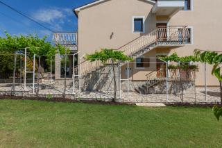 Apartments "Alen" - Nedeščina - 1