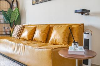 SkyInn-Euro Apartment - 4