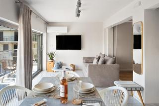 Luxury Beachfront Apartment - Steps from Kalamata Beach - Kalamata - 4