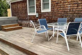 Brewster by the Bay - 6