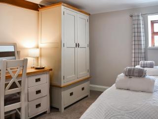 The Martins - Uk47429 - - 3