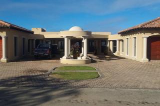 Epic 5 Bedroom mansion - 4