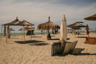 Beach Flat on Relaxing Residence - Golem - 4