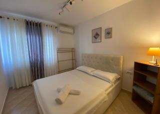Myslym Shyri HOME in the heart of Tirana - Tirana - 0