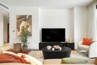 Experience City Walk - Spacious Haven - 2 Bedroom plus Maid's Room - Dubai - 5