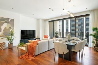 Experience City Walk - Spacious Haven - 2 Bedroom plus Maid's Room - Dubai - 7