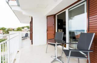 Apartment Mia - Spacious apartment on 85 m2 with beautiful sea view - Trogir - 4