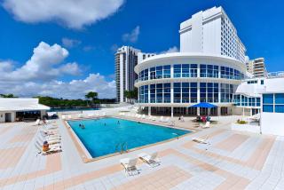 SeaStays ~ Oceanfront Apartments - Miami Beach - 0