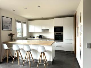 Place des Lices, parking, 75m2, standing - Saint-Tropez - 9