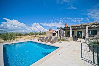 Holiday House Bracuta - Pražnice - 7