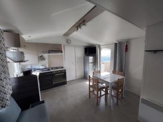 La Réserve 4 étoiles à Gastes emplacement 796 3CH 1SDB 8 personnes - Gastes - 1