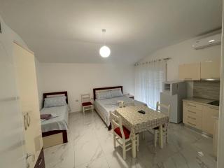 Vila Ornela - Shëngjin - 6