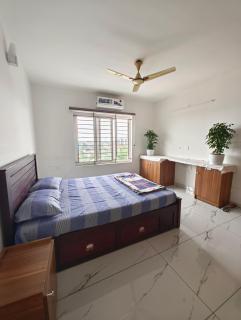 Luxurious Apartment with a pool and gym near Trivandrum railway station - Trivandrum - 7