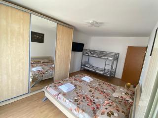 “Heart of the Sea” Apartment - Mamaia - 9