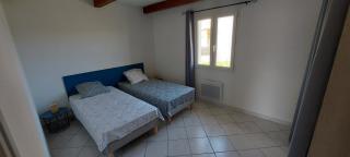 Maison entière climatisée dans village sud Ardèche avec piscine privée - La Ville-Dieu-du-Temple - 6
